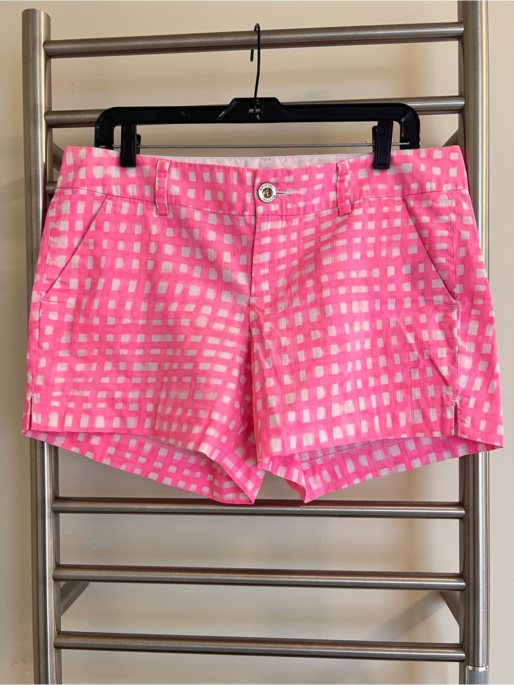 Lilly Pulitzer Pascha Pink Gingham Callahan Chino Shorts - Size 10 EUC 💗